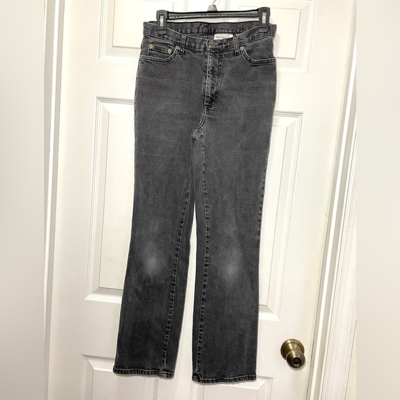Jeanology Vinatge Look Dark Wash Straight Jeans. Size 8 - Picture 1 of 4